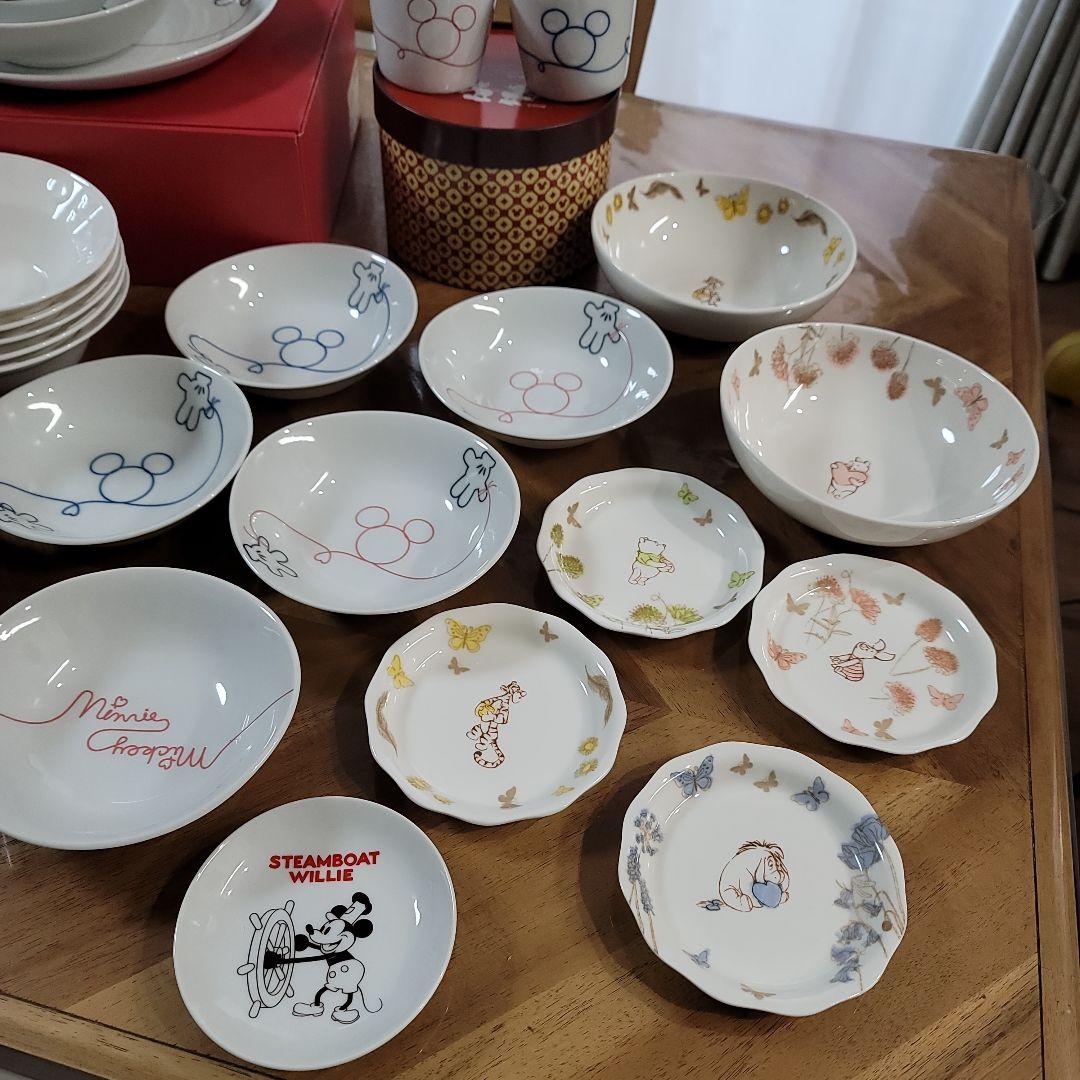 ディズニー　プーさん　ミッキー　食器　お皿　グラス