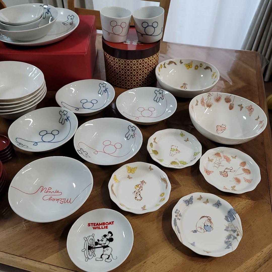 ディズニー　プーさん　ミッキー　食器　お皿　グラス