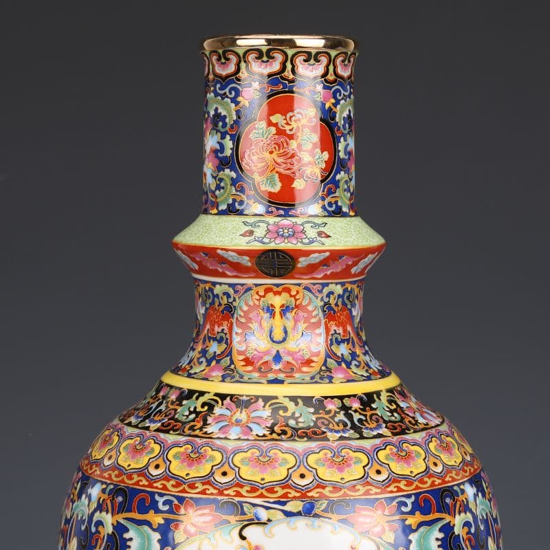 景徳鎮  花瓶  乾隆官窯浄瓶   装飾品工芸品 美術品 置物