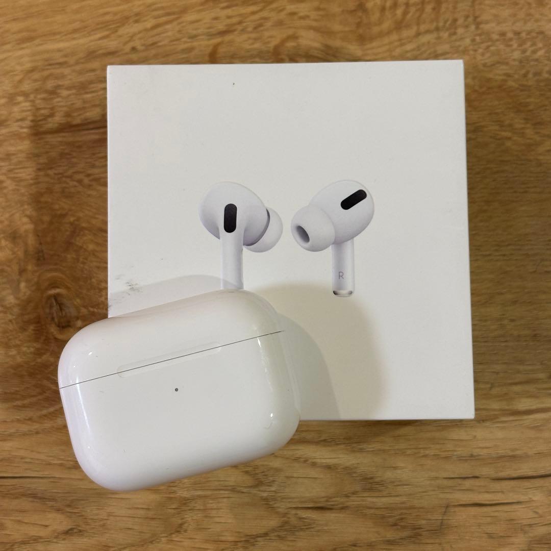 【即日発送】AirPods Pro 正規品 MWP22J/A 箱・付属品付き