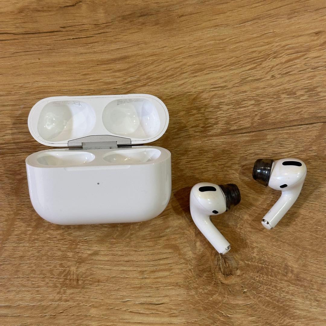 【即日発送】AirPods Pro 正規品 MWP22J/A 箱・付属品付き