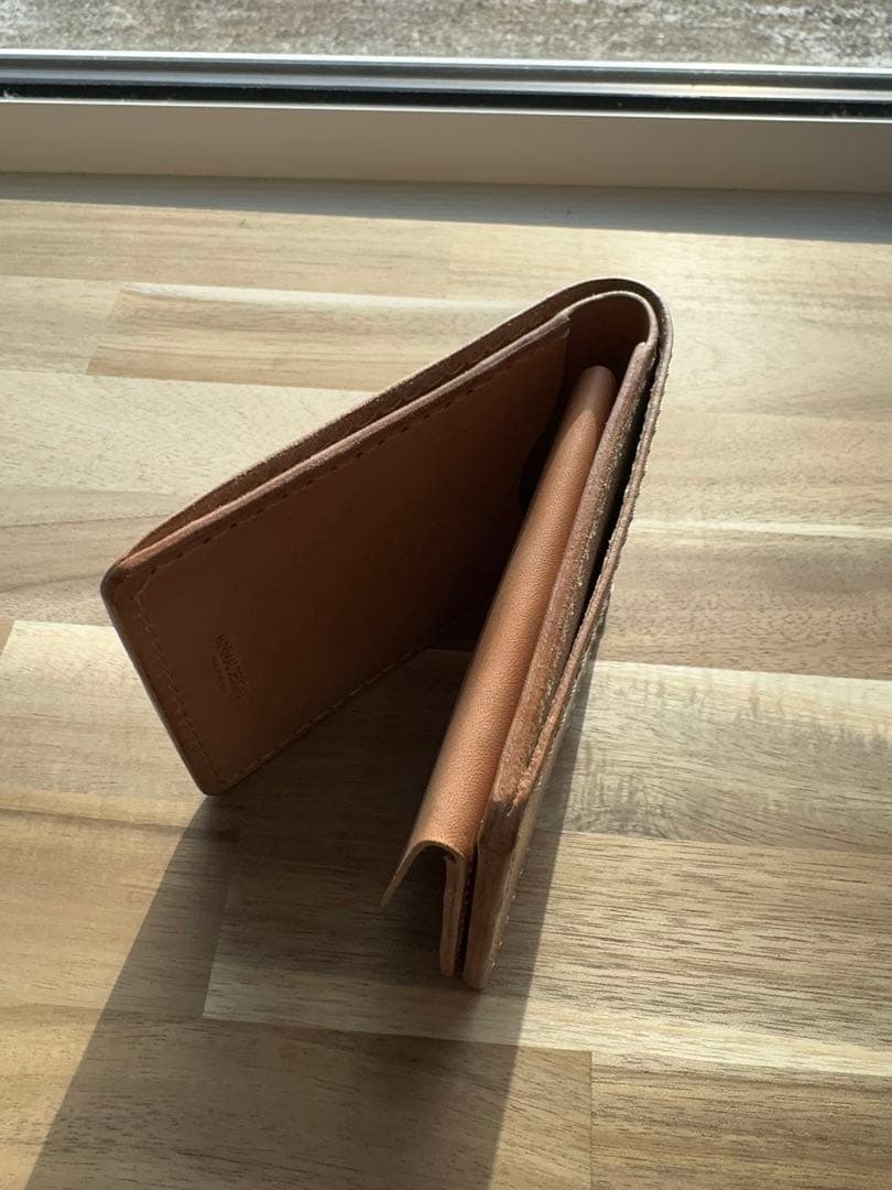 本革 栃木レザー 二つ折り財布 ハンドメイド エイジングが魅力