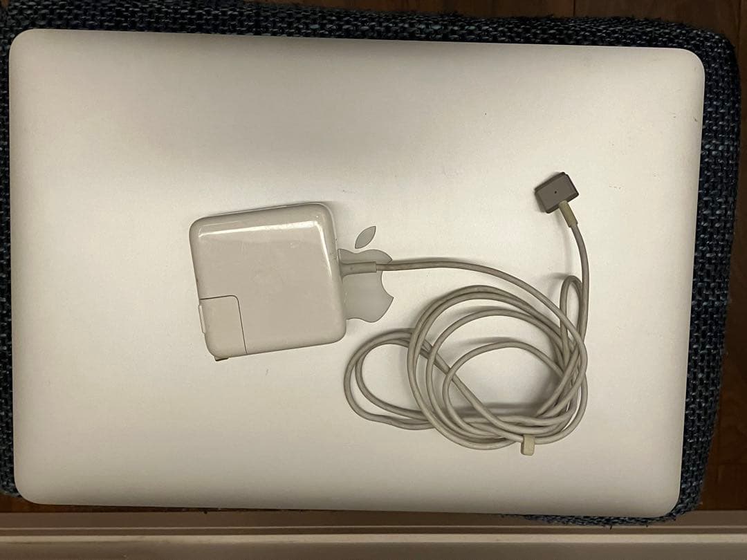 MacBook Air 2017 13インチ　256GB 8GB