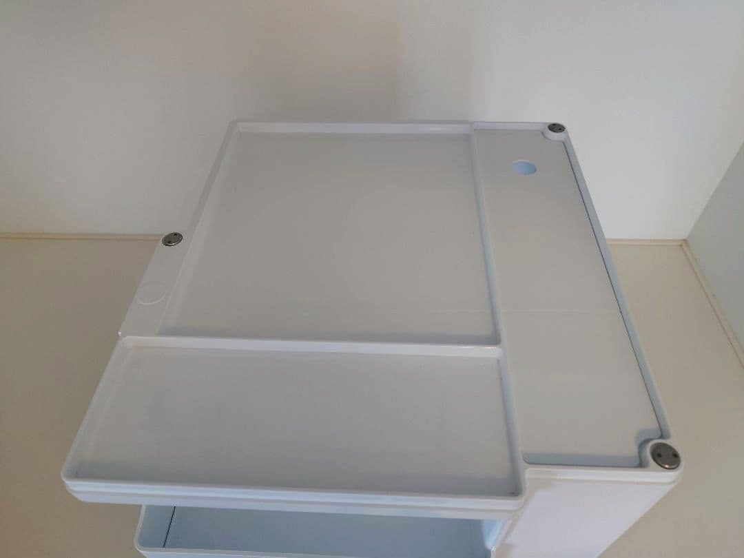 【中古】ボビーワゴン　2段2トレイ　白