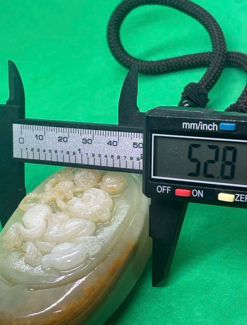 超美品 和田玉 霊猴献瑞 握り玉 ブレスレット 4062