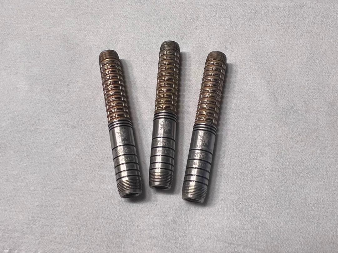 ダーツ トリニダード　岩田夏海 バレンタイン限定モデル2025