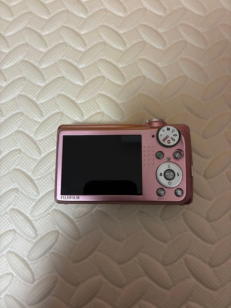 fujifilm&富士フイルム　f70exr デジタルカメラ