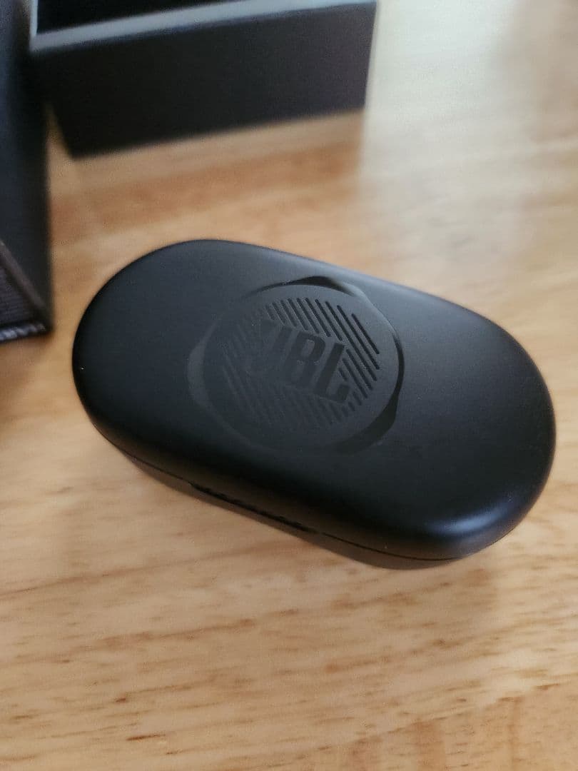 JBL Quantum TWS ワイヤレスイヤホン