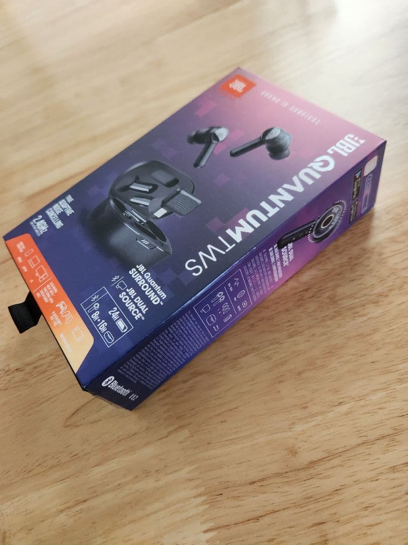 JBL Quantum TWS ワイヤレスイヤホン