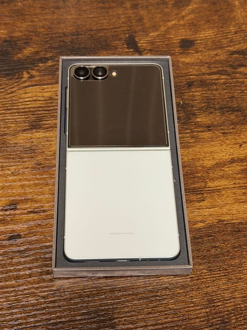 Galaxy zflip7 256GB ミント　国内フリー版
