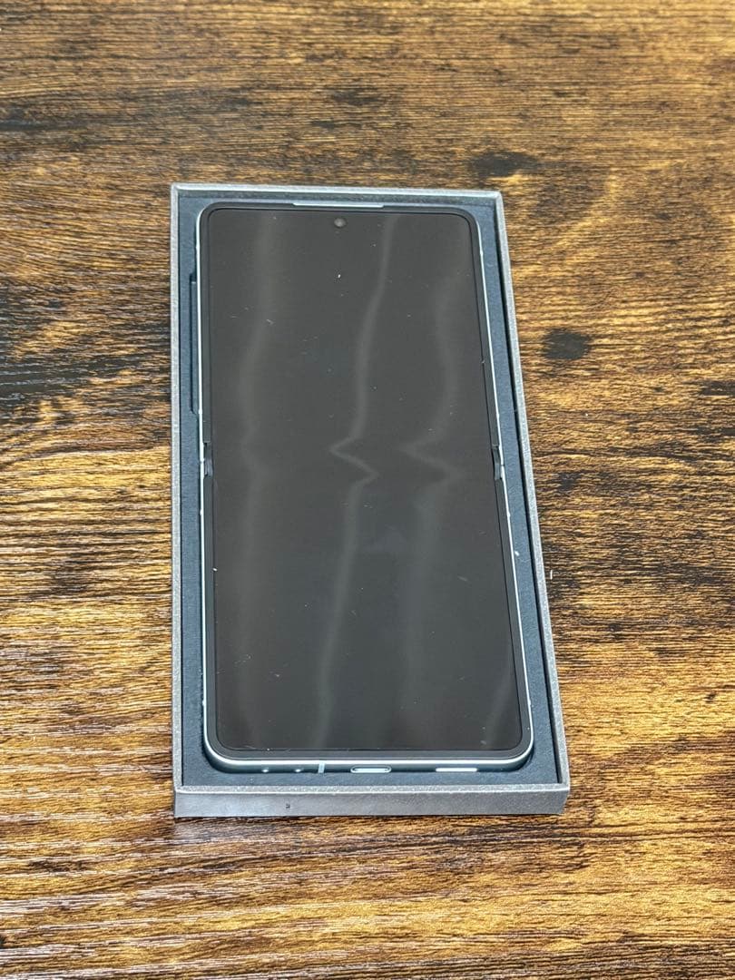 Galaxy zflip7 256GB ミント　国内フリー版