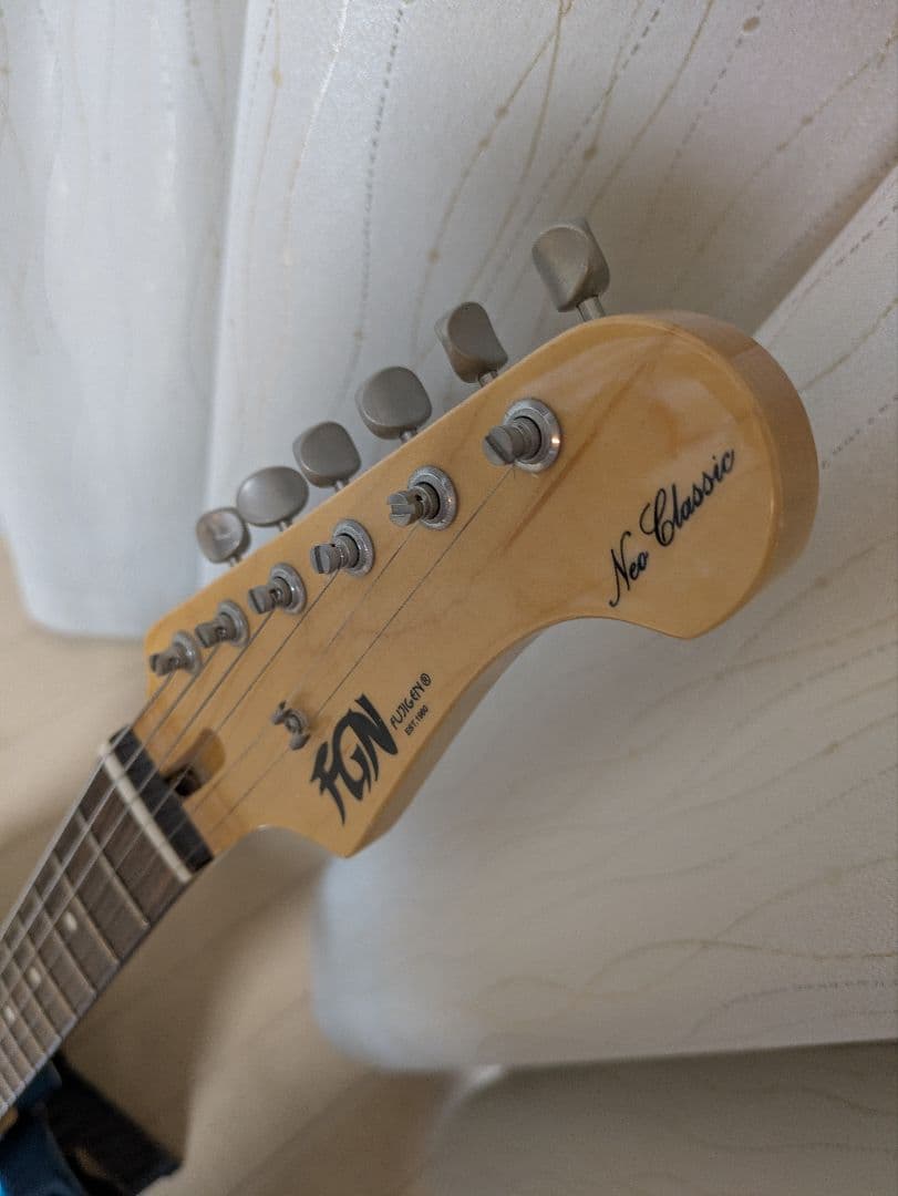 ギター FUJIGEN Neo Classic NST100RAL-OLP