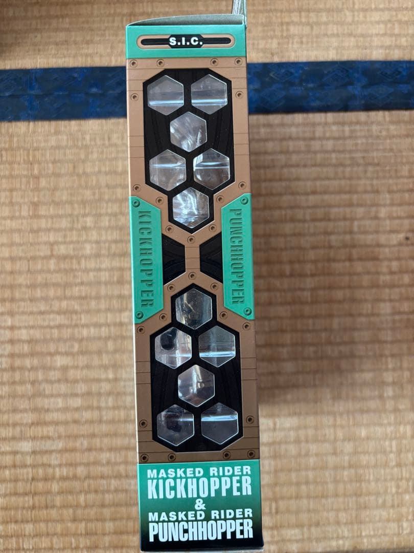 新品未開封◆sic仮面ライダー キックホッパー＆パンチホッパー