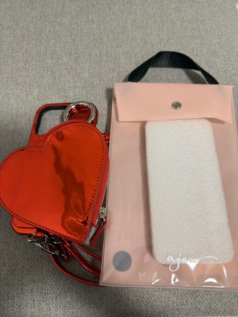 iPhoneアクセサリー ajew glow heart pocket case 16pro