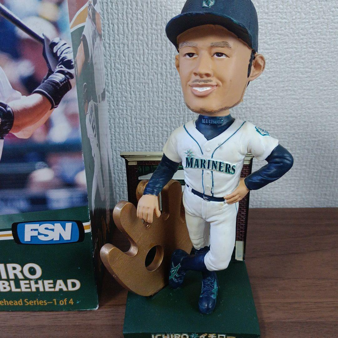 イチロー選手、ボブルヘッド人形+大谷翔平選手Xイチローさんとのトレカ付き!