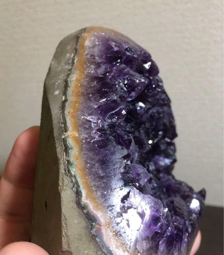 高品質アメジストドームミニクラスター　色希少品　台座込　送料無料