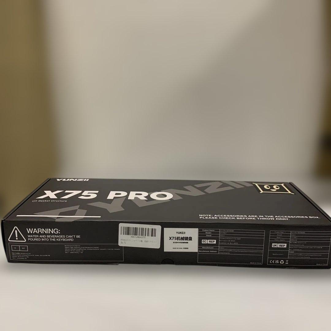 YUNZII X75 ホットスワップメカニカルキーボード