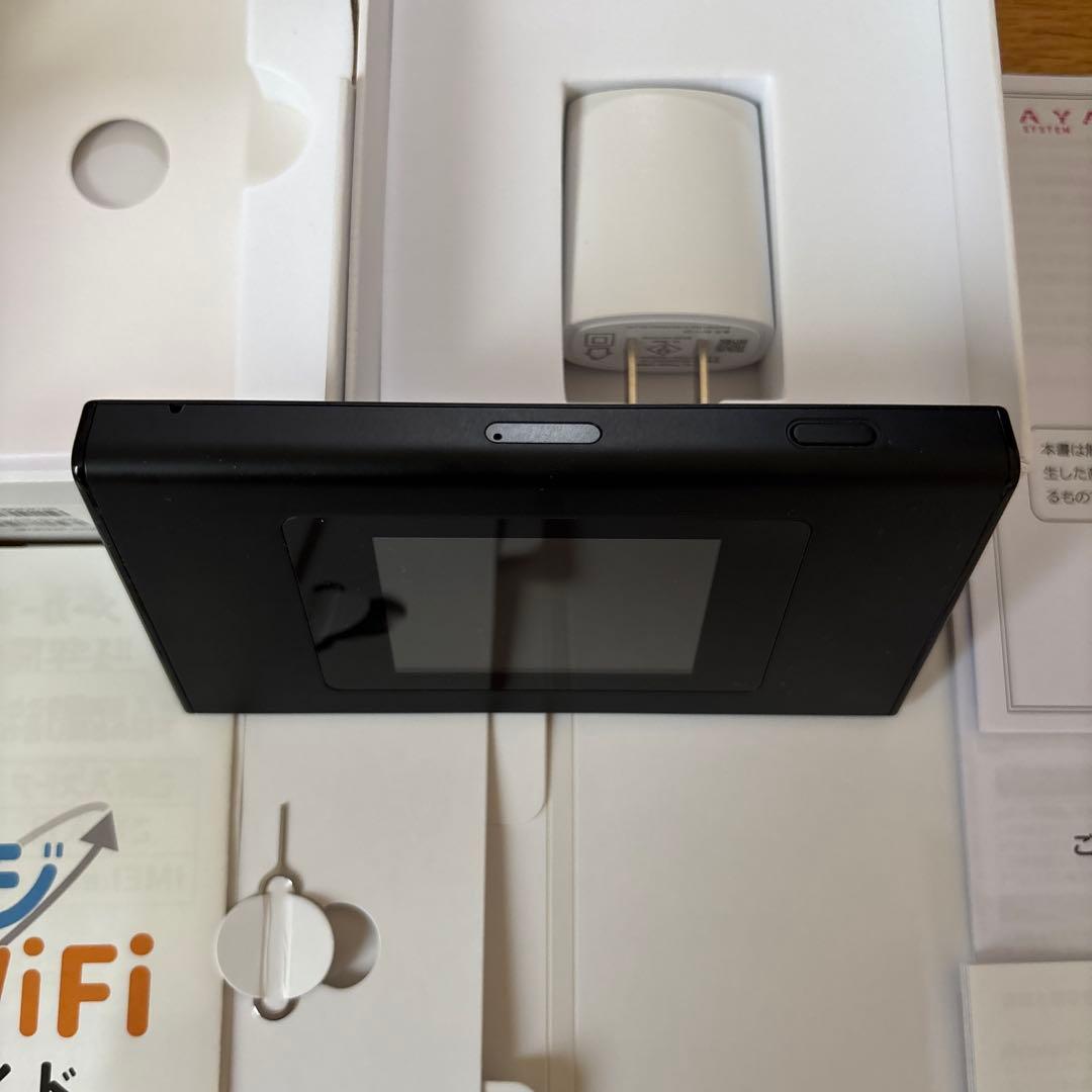 美品⭐︎リチャージwifi MR1 MS4GRA01 本体