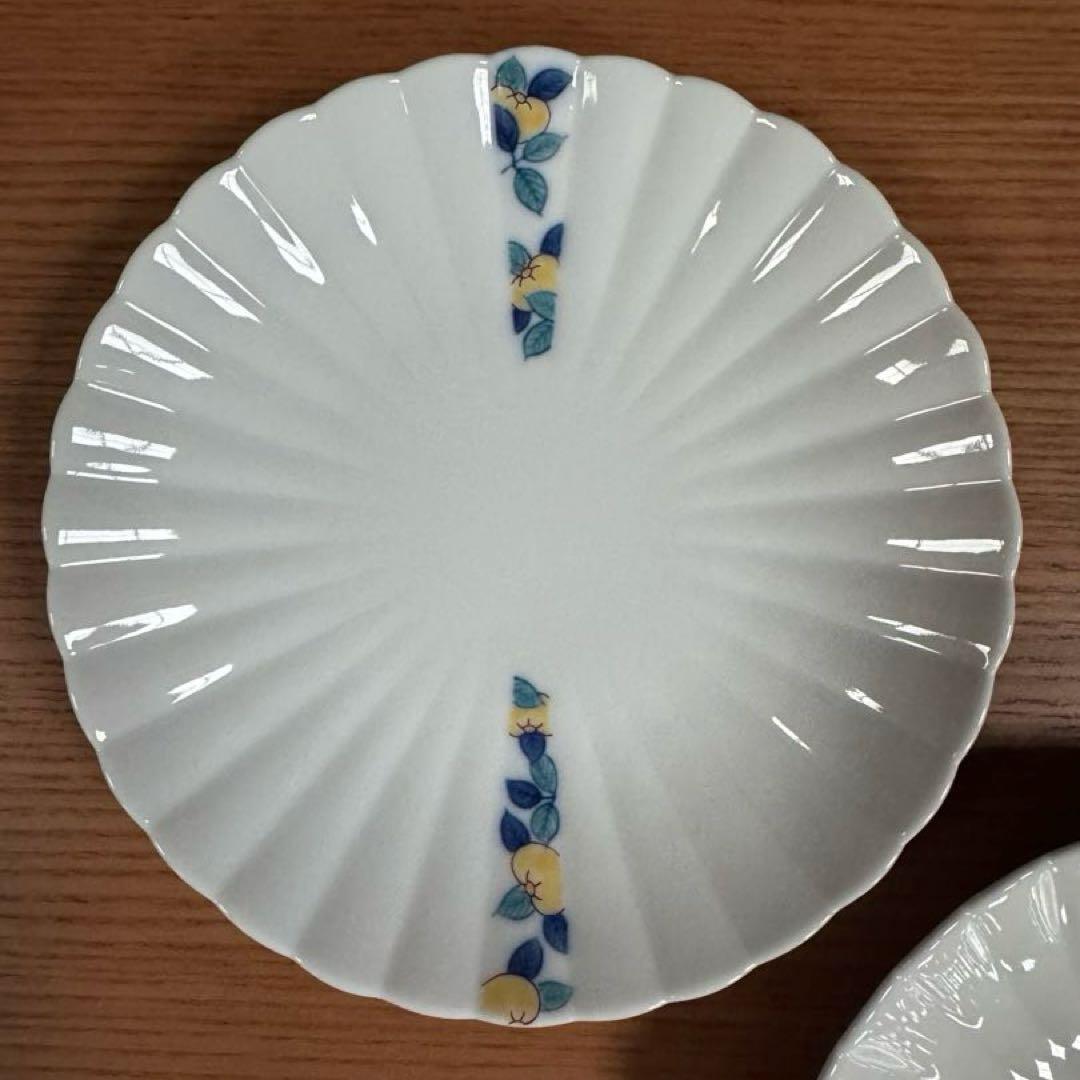 伊万里焼 畑萬陶苑：鍋島 帯柄文 菊割取皿×5枚セット☆