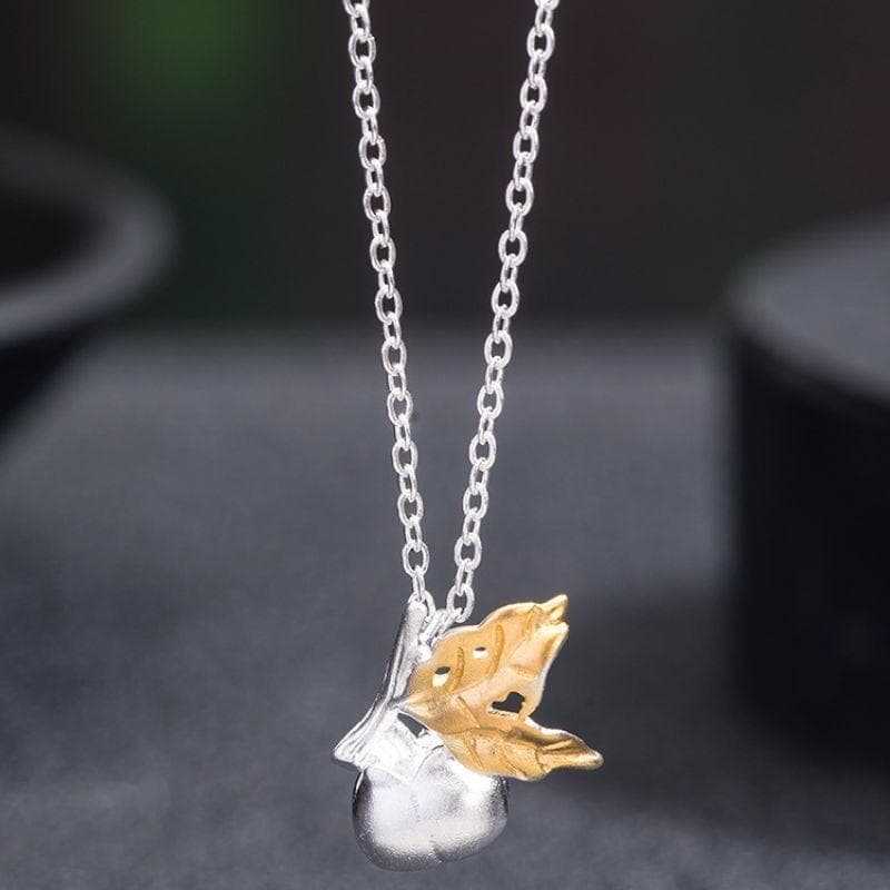 柿のペンダント - 自然の恵みと日本の風情を肌で感じることができる  N107