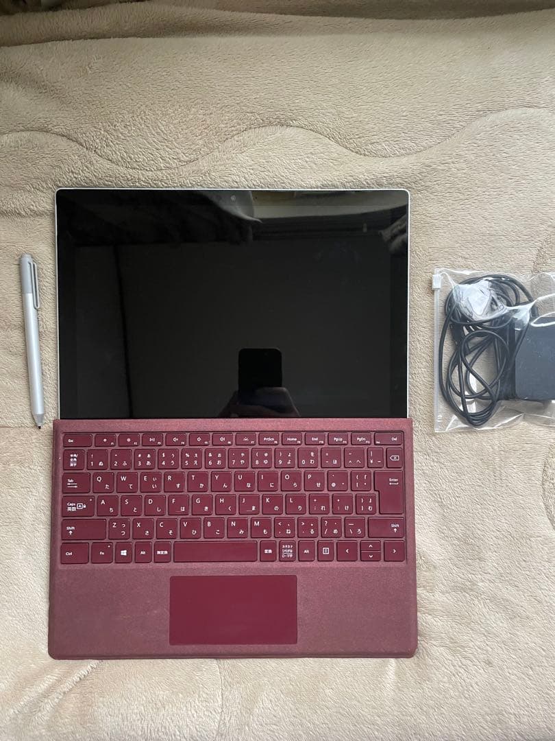 Windowsタブレット本体 Microsoft Surface Pro 5 model1796