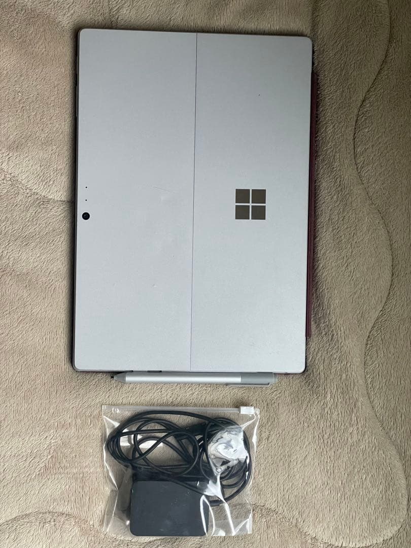 Windowsタブレット本体 Microsoft Surface Pro 5 model1796