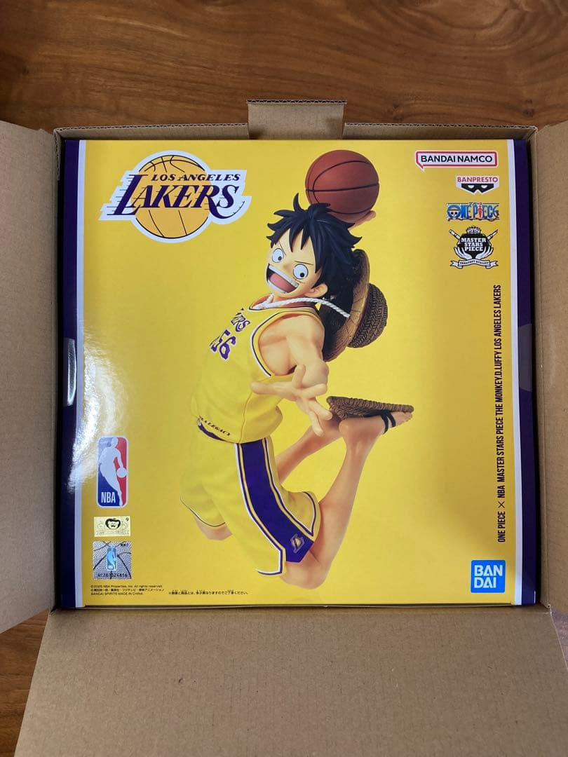 ワンピース NBA ルフィ ロサンゼルス レイカーズ　LAKERS フィギュア
