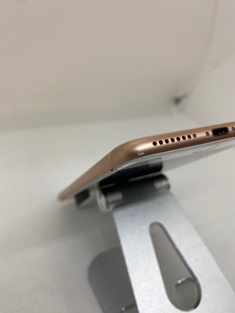 Iphone 8 Plus 64GB Sim フリー　75198