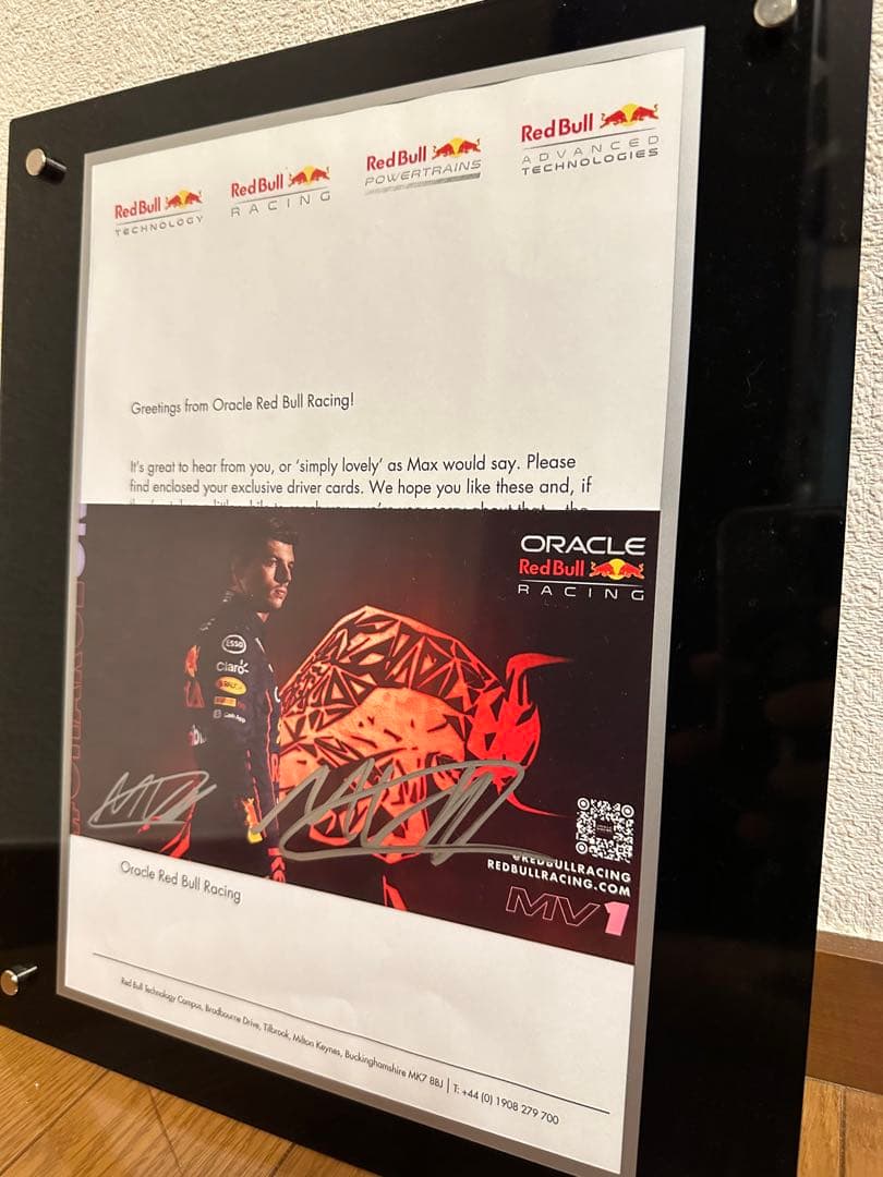 マックス・フェルスタッペン直筆サイン入りドライバーズカード(額付きも可)
