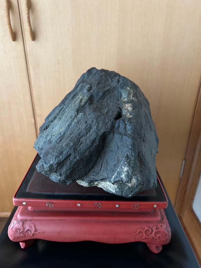 大型　神居古潭石　うぶ石　溜まり有り　重さ約１６kg