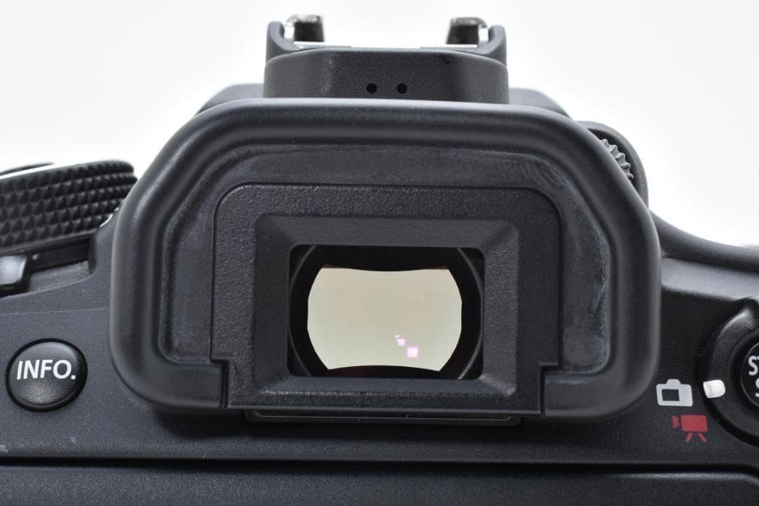 ■ 美品 ■ キヤノン　Canon EOS 80D レンズキット