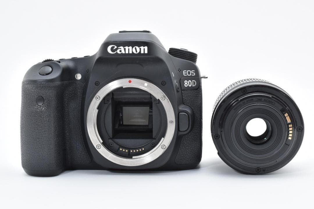 ■ 美品 ■ キヤノン　Canon EOS 80D レンズキット