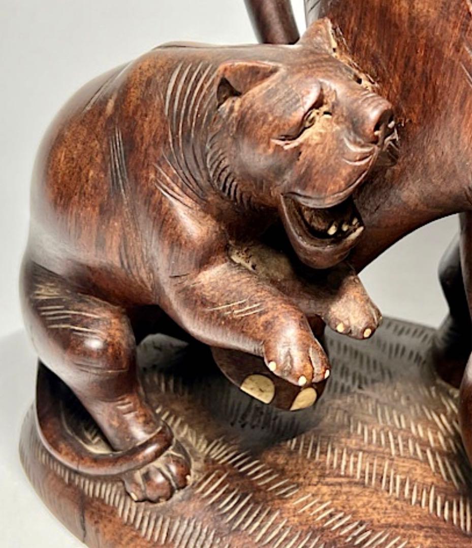 【木彫り】象と虎の闘い 大型置物 39cm アンティーク