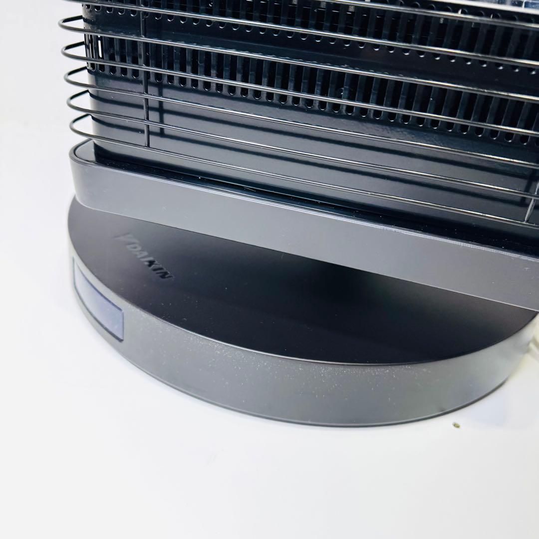 DAIKIN セラムヒート ERFT11ZS-T 2022年製　 遠赤外線暖房機
