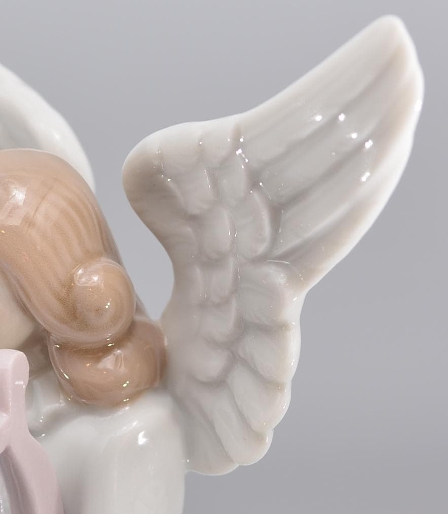 ハープを持つ天使　＃5830　★リヤドロ　スペイン　ポーセリン　光沢仕上げ　絶版