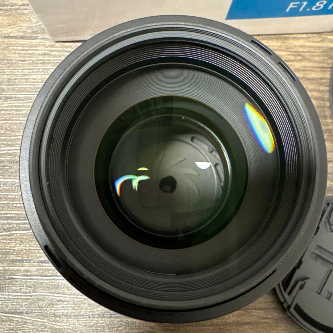 TOKINA atx-m 85mm F1.8 FE フィルター付き