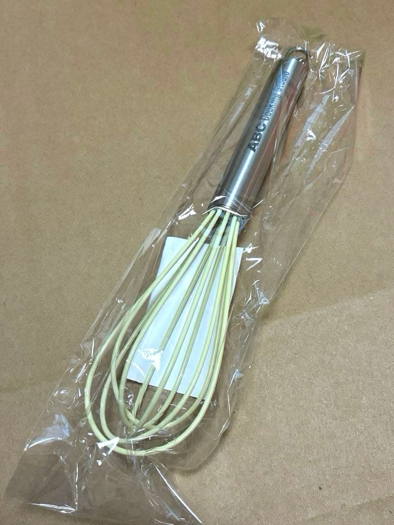 ABCクッキング　ボウル　新品未使用　ちょっとB品　ミニ泡立て器付き