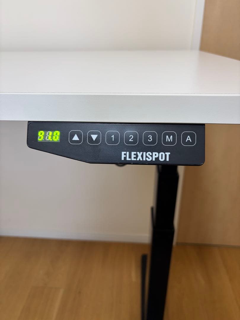 FLEXISPOT E3 電動式昇降デスク（ホワイト／天板付き）