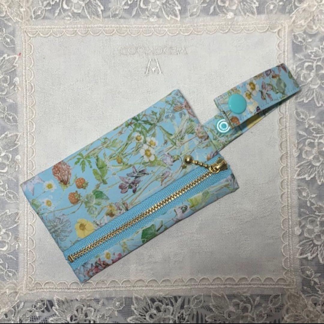 キーケース　カードケース　リバティワイルドフラワーズ　ブルー　ハンドメイド