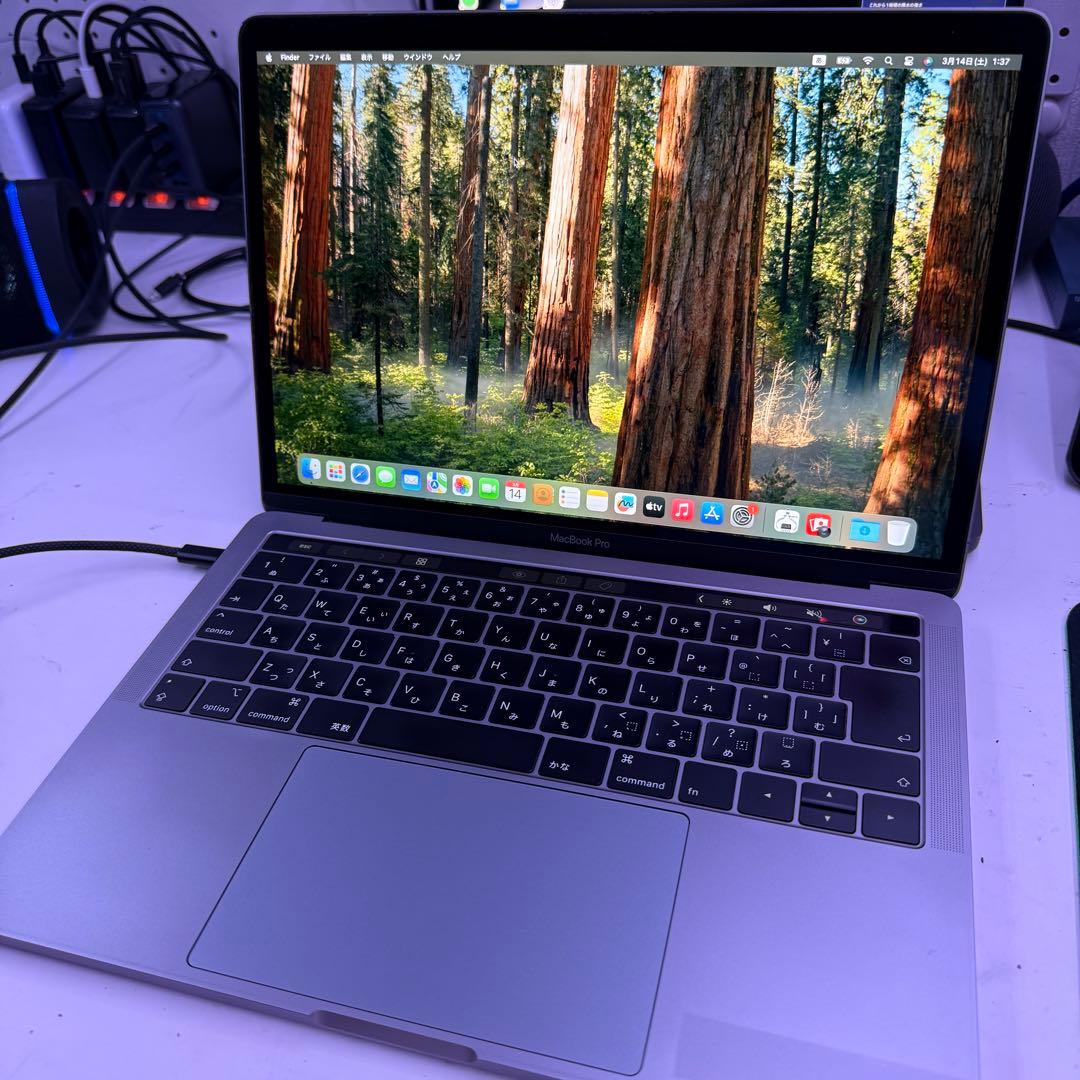 MacBookPro 2019モデル 13インチ i5搭載　極美品