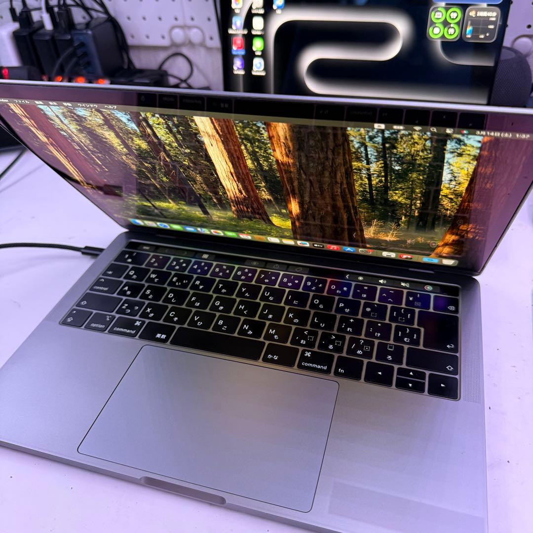 MacBookPro 2019モデル 13インチ i5搭載　極美品