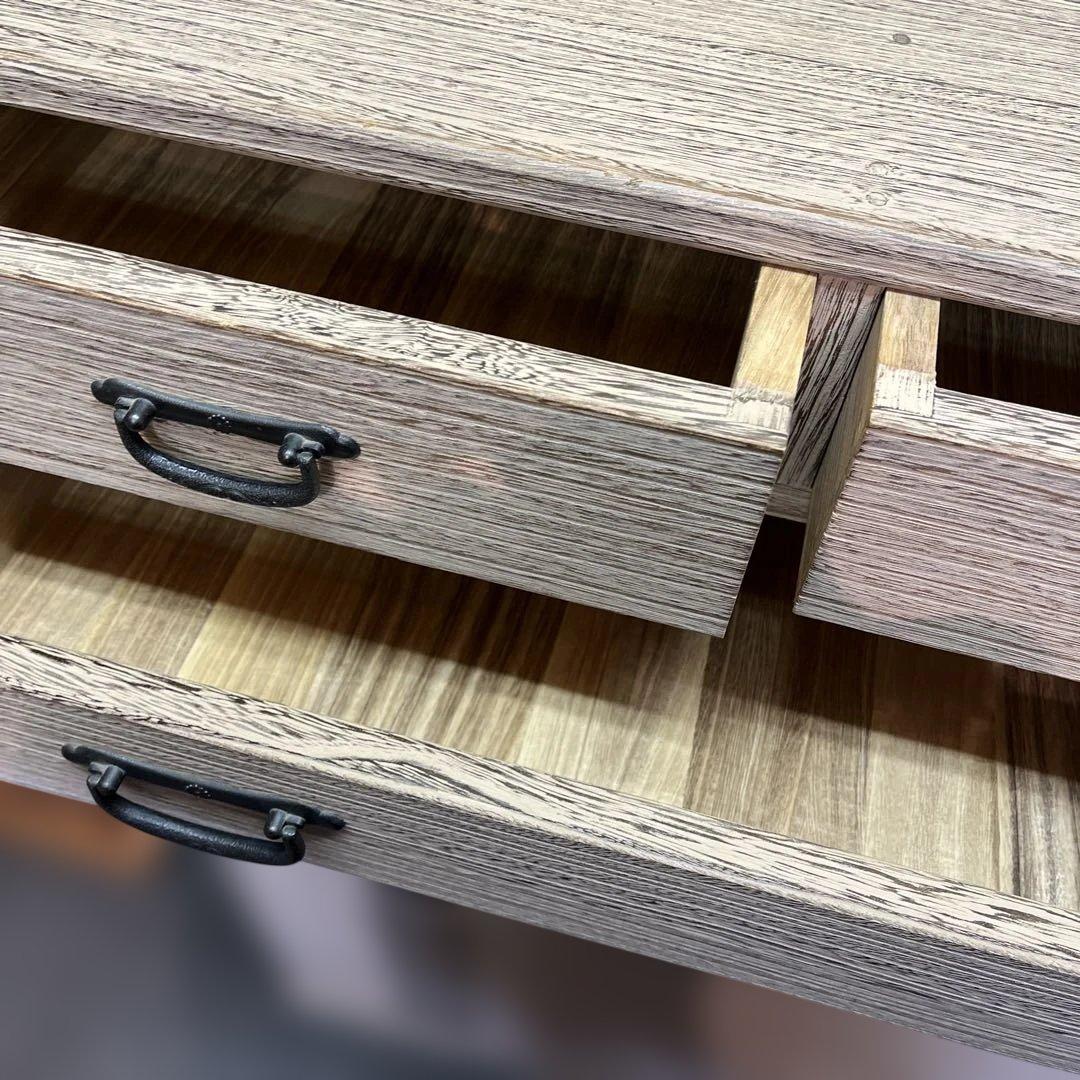 【美品】総桐箪笥 11引出し（上段3杯＋下段8段） 伝統工芸 砥の粉仕上げ