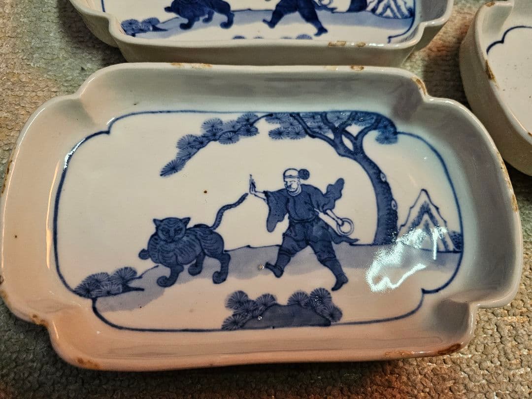 明治 古伊万里？ 京焼？ 古染付け写し 懐石用 虎に人 5客セット＋4客合計9客