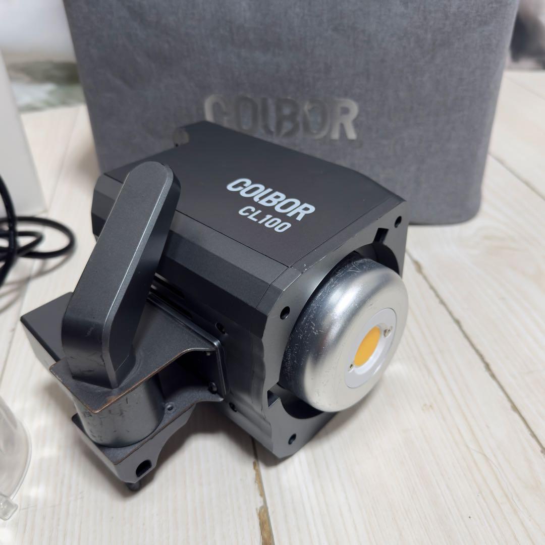 COLBOR CL100 ビデオライト