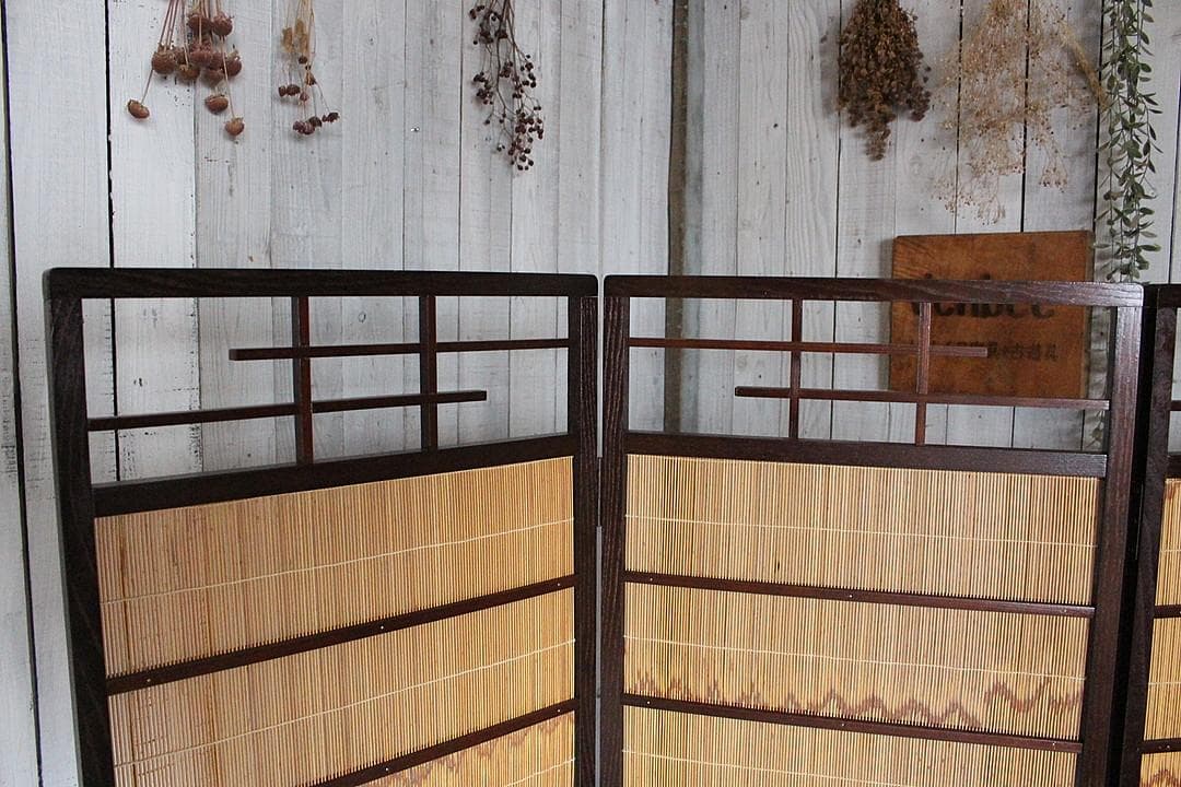 高級　桑材枠×竹簾　屏風　衝立　目隠し　四つ折り　透かし彫り　古民家　古道具