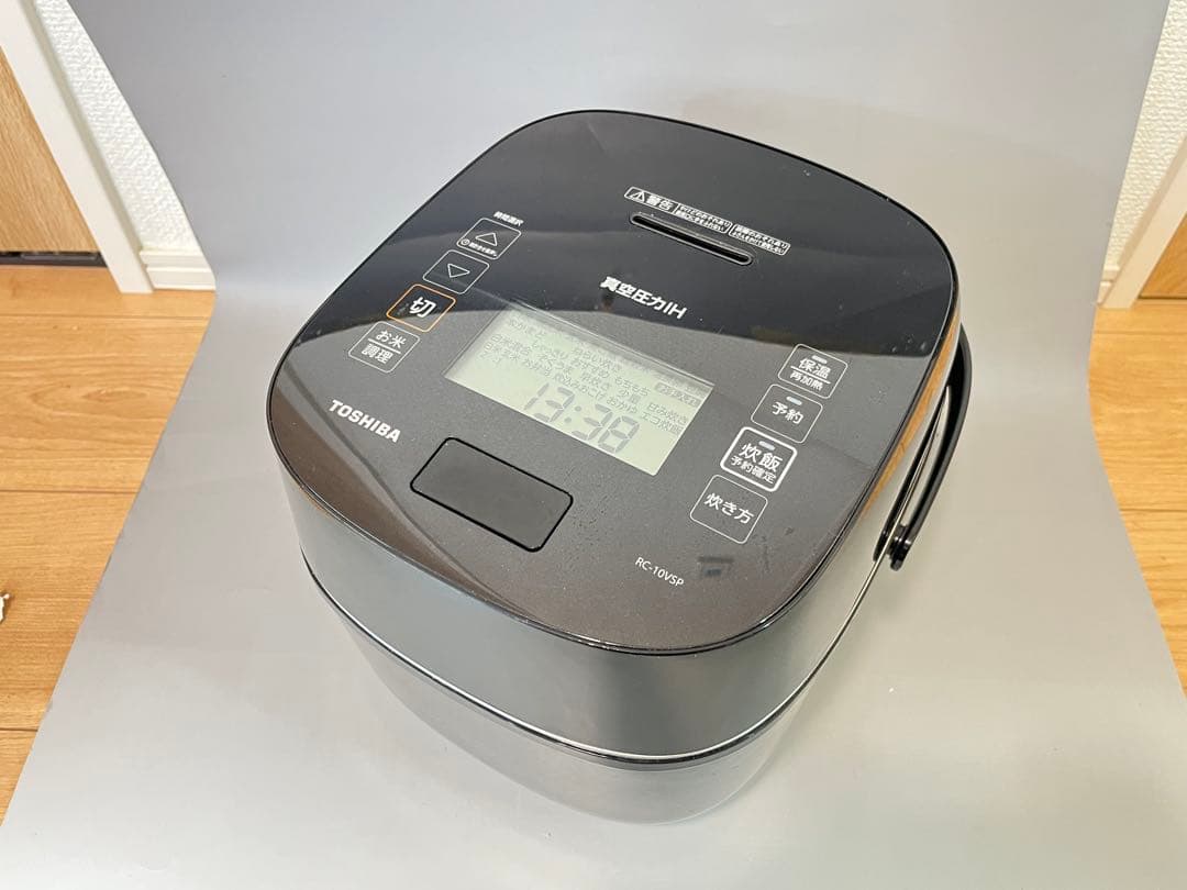 TOSHIBA 東芝　炊飯器　rc-10vsp 中古