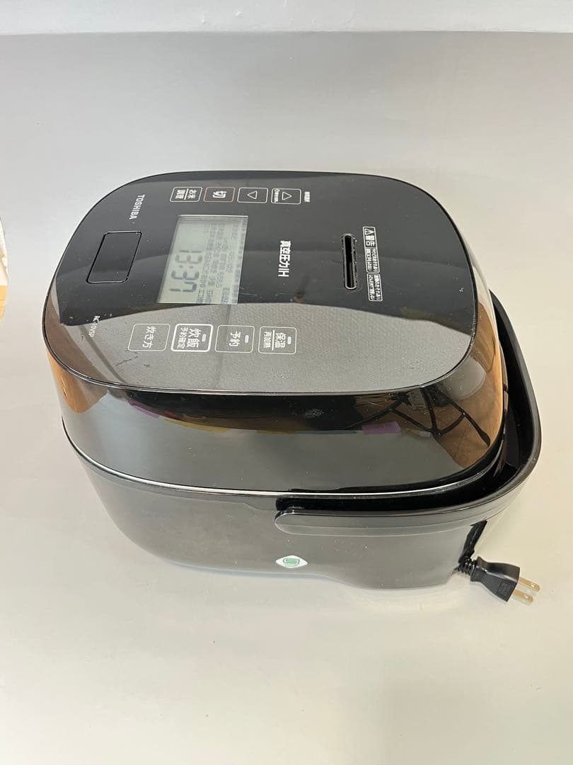 TOSHIBA 東芝　炊飯器　rc-10vsp 中古