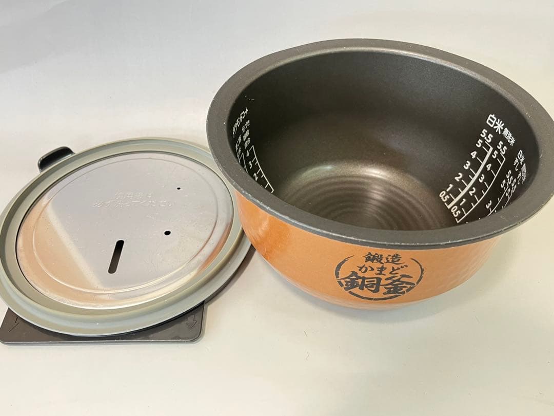 TOSHIBA 東芝　炊飯器　rc-10vsp 中古