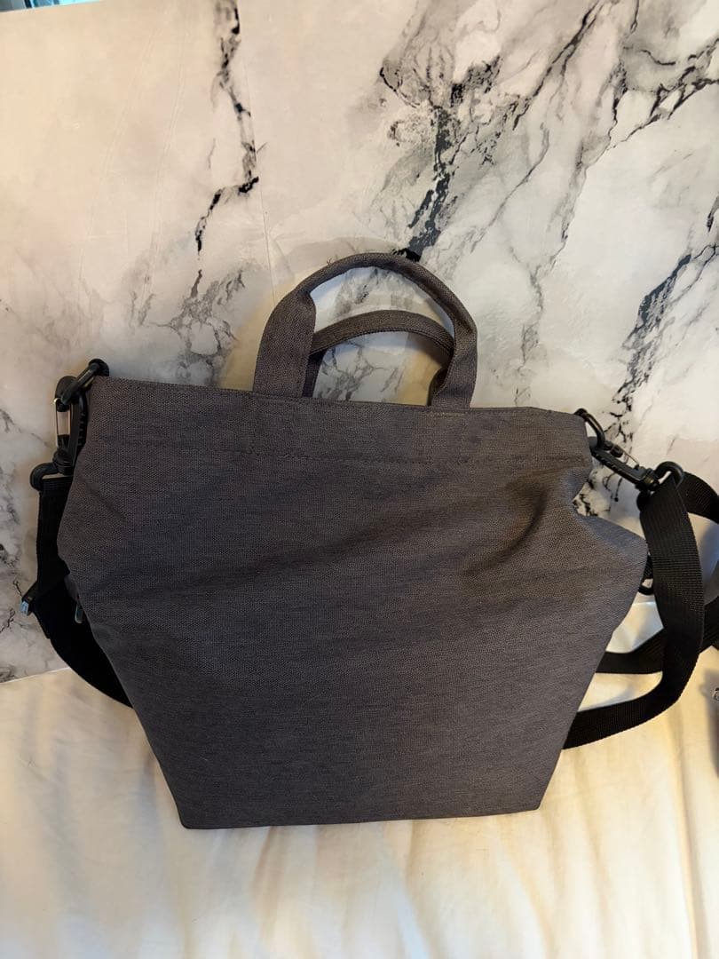 Canon EOS M100 ダブルズームキット 標準 望遠レンズ 週末限定値下