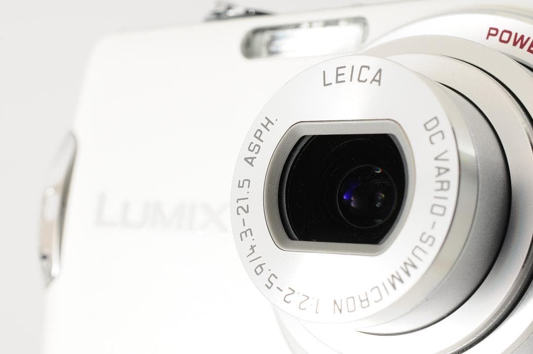美品Panasonic LUMIX DMC-FX700 ホワイト フルHD動画